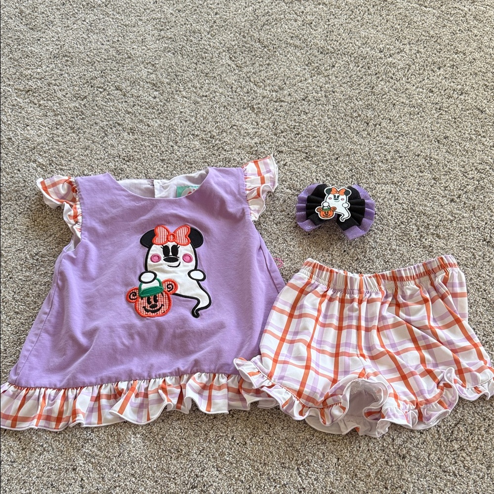 3T SMOCKED FLAMINGO DISNEY GHOST OUTFIT